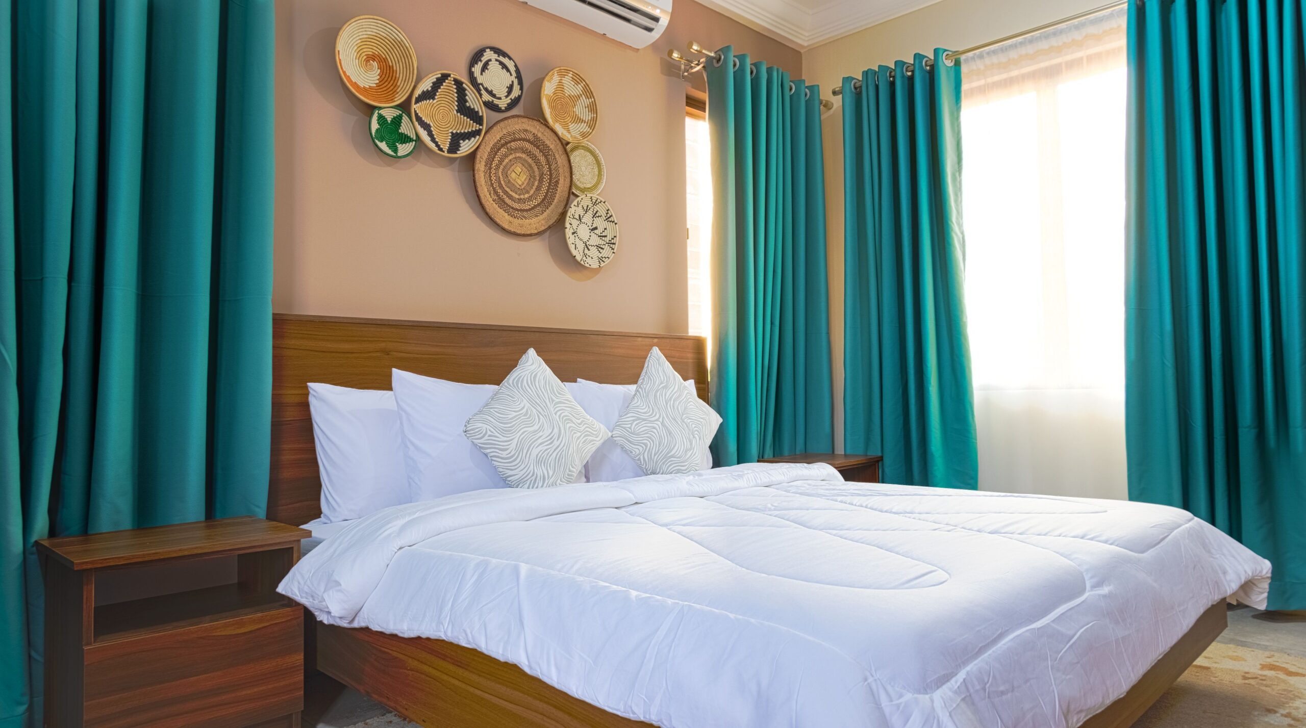 8 Unit Apartment Block Premium Per Unit